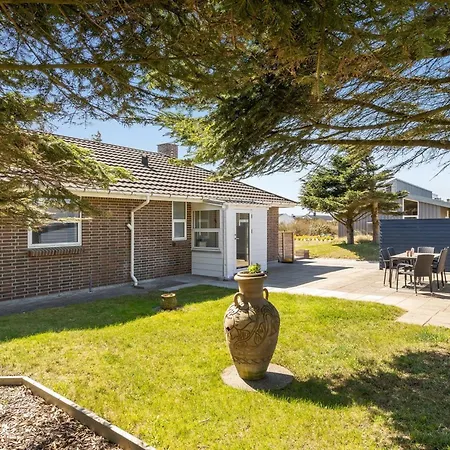 Oerjan - 400m From The Sea By Interhome Semesterbostad *